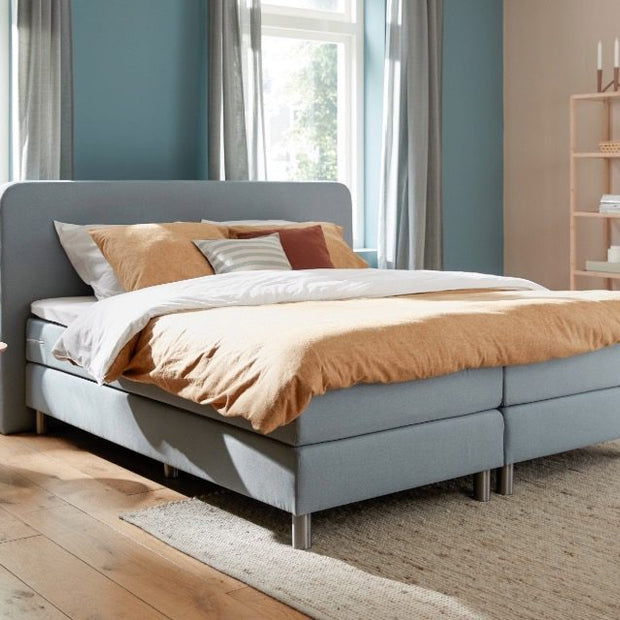 Boxspring Lily