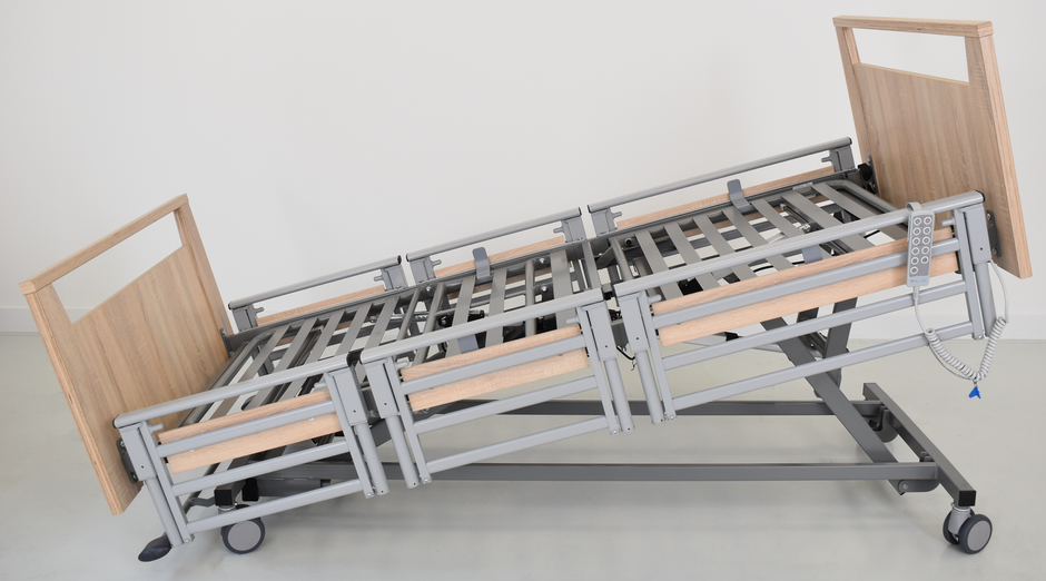 Zorgbed Woody | Elektrisch Hoog/Laag Bed voor Senioren & Zorg Thuis