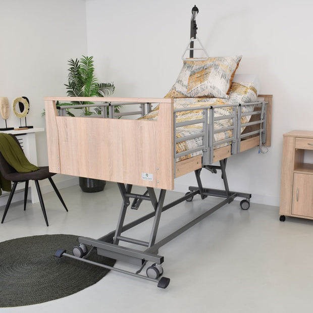 Zorgbed Woody | Elektrisch Hoog/Laag Bed voor Senioren & Zorg Thuis