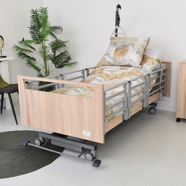 Zorgbed Woody | Elektrisch Hoog/Laag Bed voor Senioren & Zorg Thuis