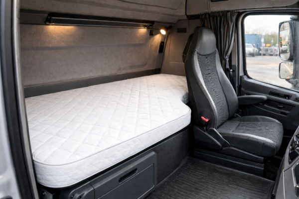 7ff3fe63-4787-402d-8d53-1db323b40ac6 Vrachtwagen/Truck Matras Op Maat