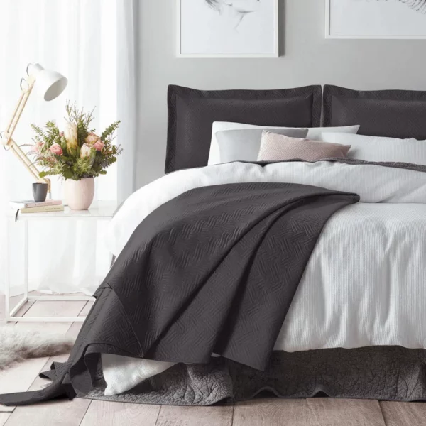 Plaid Wave Black 260x250cm inclusief Kussensloop