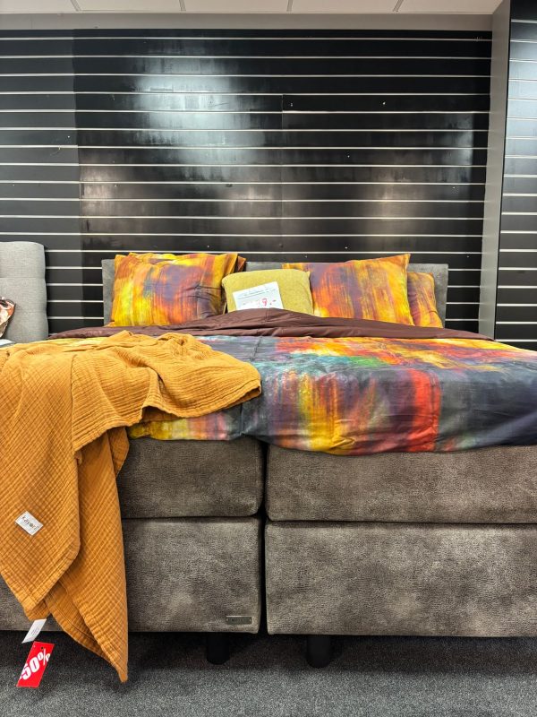 Boxspring Oslo Mirza