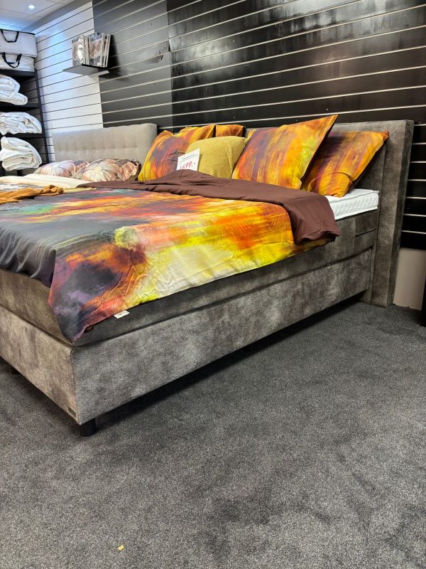 Boxspring Oslo Mirza