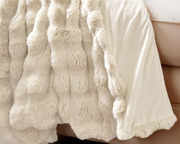 Pom Rabbit Fur plaid Beige 150 x 200 – Superzacht & Luxe