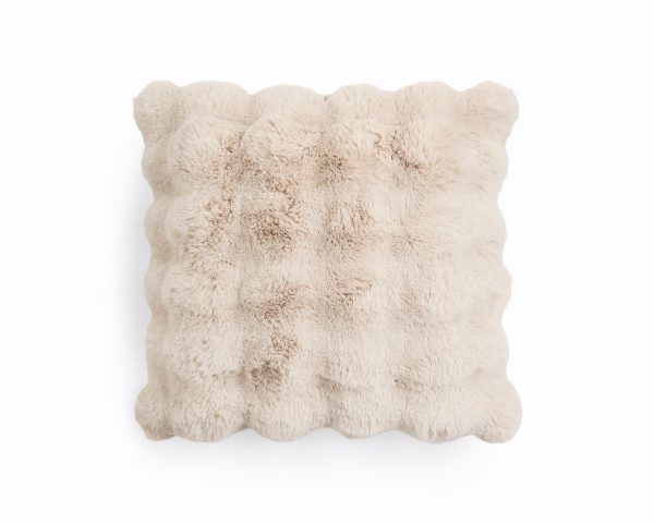 Pom Rabbit Fur sierkussen Zand 50 x 50 – Luxe & Zacht