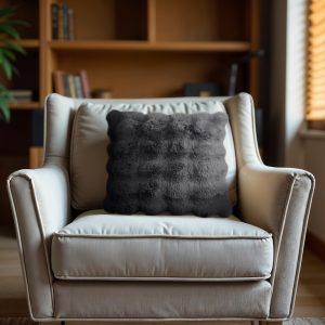 Pom Rabbit Fur sierkussen Antraciet – Luxe & Zacht