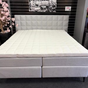 Boxspring Reliëf 180x200cm